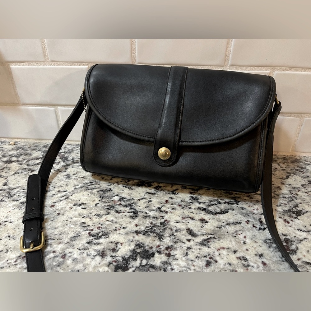 Vintage 1970’s Coach Roll Bag
